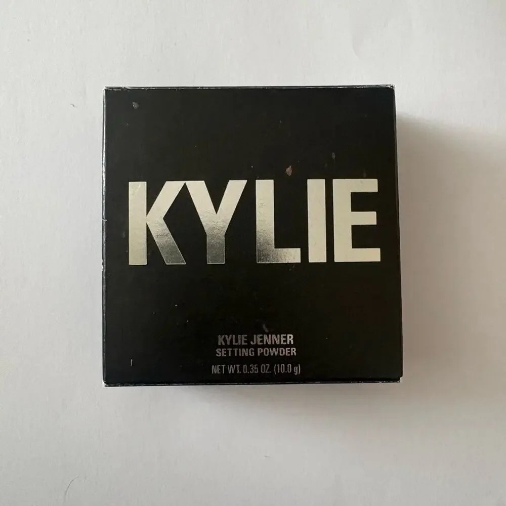 NWT Kylie cosmetics setting powder in shade deep dark